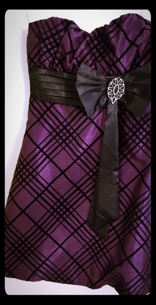 Purple Criss-Cross Pattern Dress w Jewel Bow Dance
